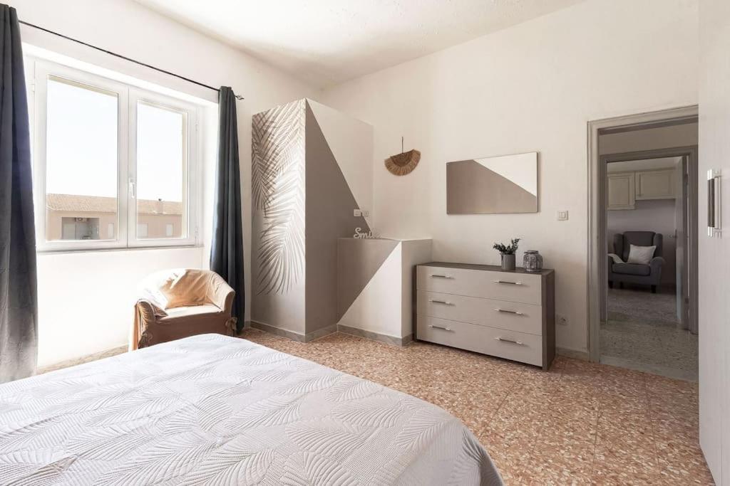 Elizabeth Guest House Arzachena Exterior foto